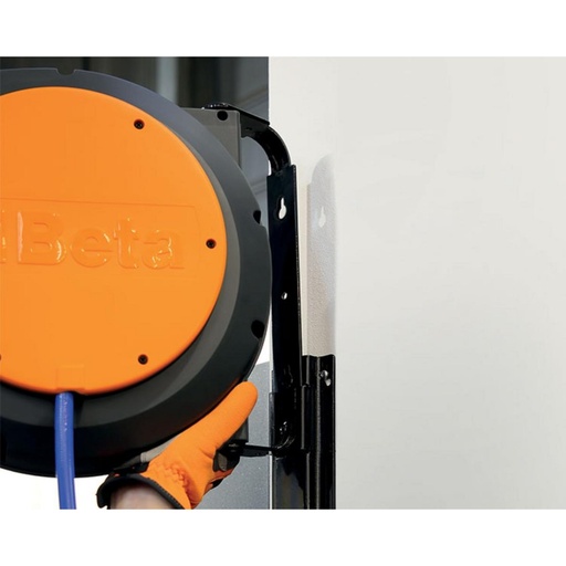 Beta | 1847 | Automatische kabelhaspel met 4Gx2,5 mm² kabel