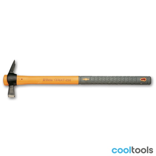 Beta | 1376XT | Klauwhamer met vierkant slagvlak, magneet en spijkerhouder, kunststof steel